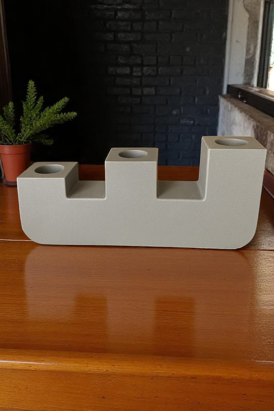 3 Bölmeli Gri Renk Beton Şamdan Mumluk