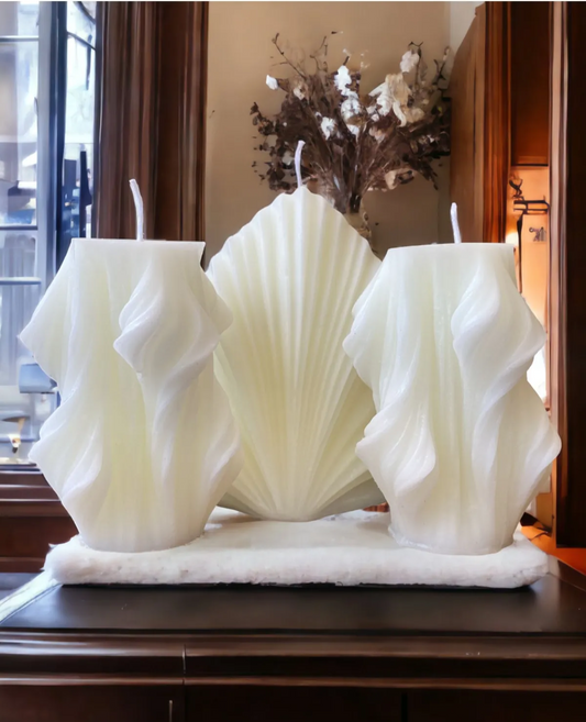3’lü Beyaz Dekoratif Mum Seti – Dalga ve Deniz Kabuğu Tasarımı