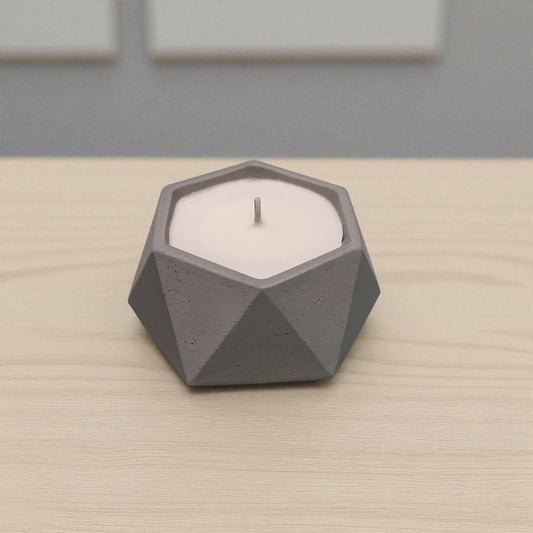 Üçgen Gri Renk Beton Mumluk İçerisinde El Yapımı Mum | Erse Home
