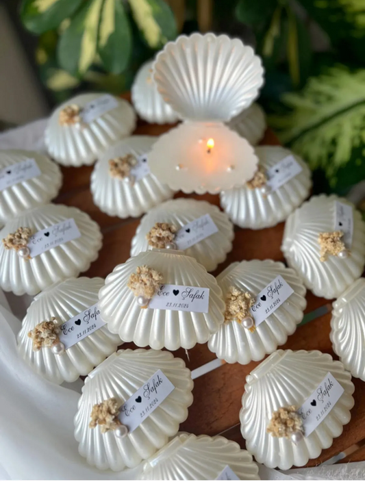 Kişiye Özel Cipso ve İnci Detaylı İstiridye Mum Kutu – 6x8 cm Hediyelik