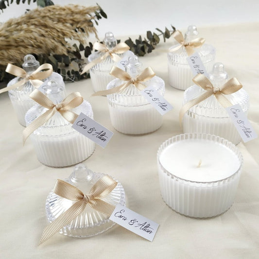 Mika Kutu İçerisinde Kurdeleli Mum – Kişiselleştirilebilir Hediyelik