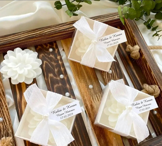 300 Adet Beyaz Lotus Özel İlan